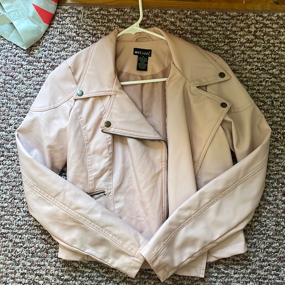 Leather jacket